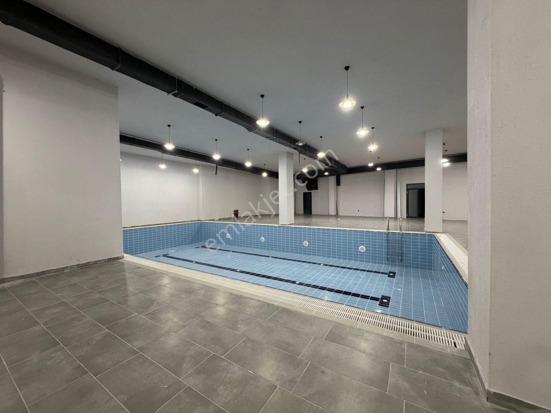 Bordo Yaşam'da Zarif, Özenle Döşenmiş 1+1 | Eşyalı | Kiralık - Görsel 29