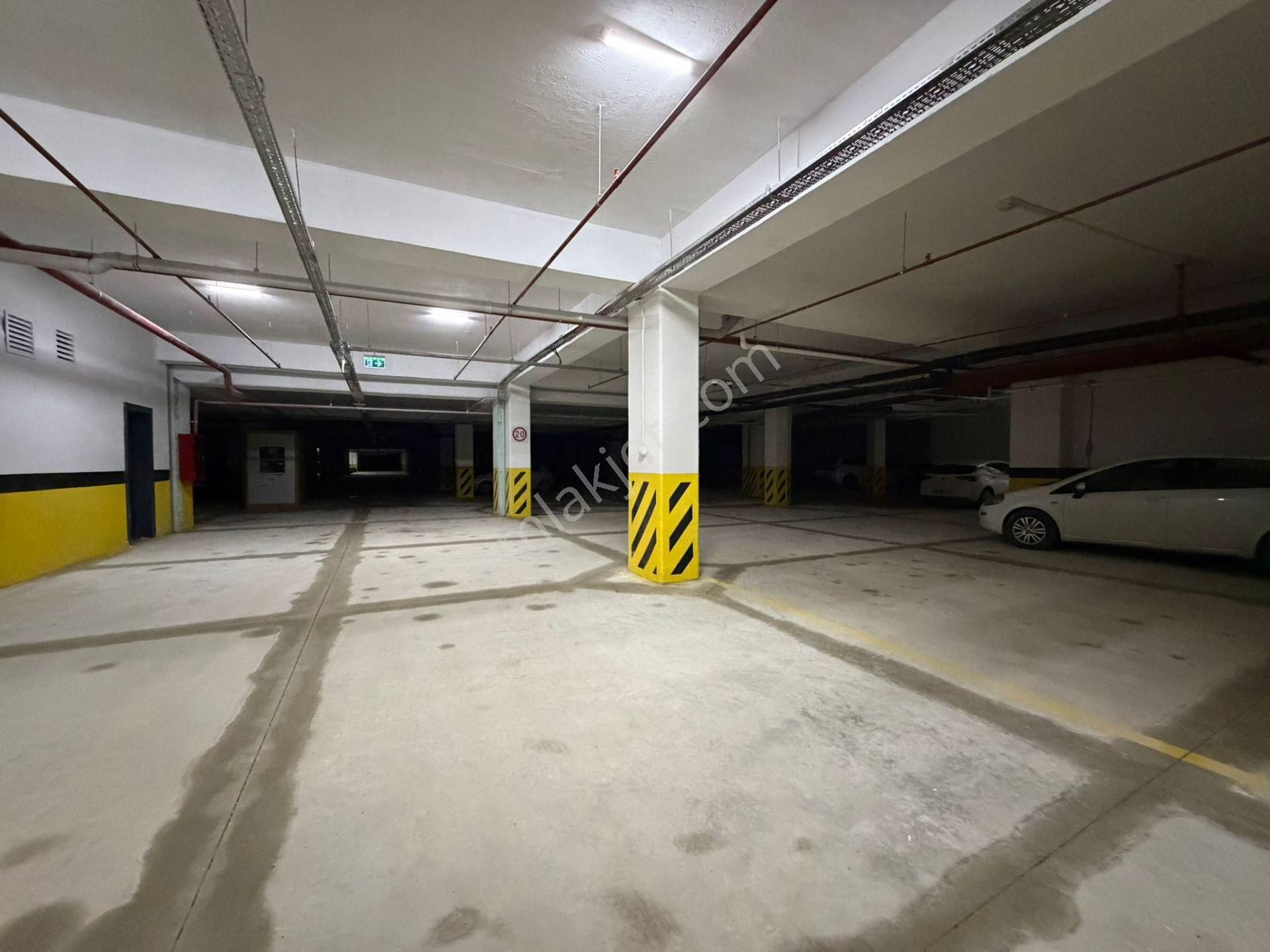 Bordo Yaşam'da Zarif, Özenle Döşenmiş 1+1 | Eşyalı | Kiralık - Görsel 32