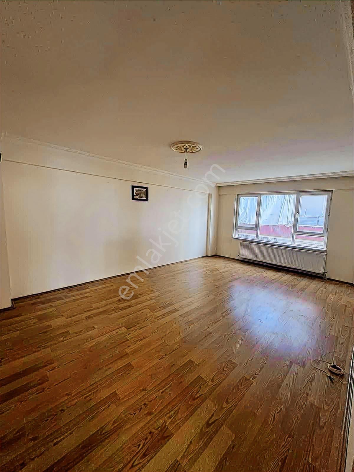 Yonca Emlak Durali Alıç Mah. Kiralık 3+1 Daire