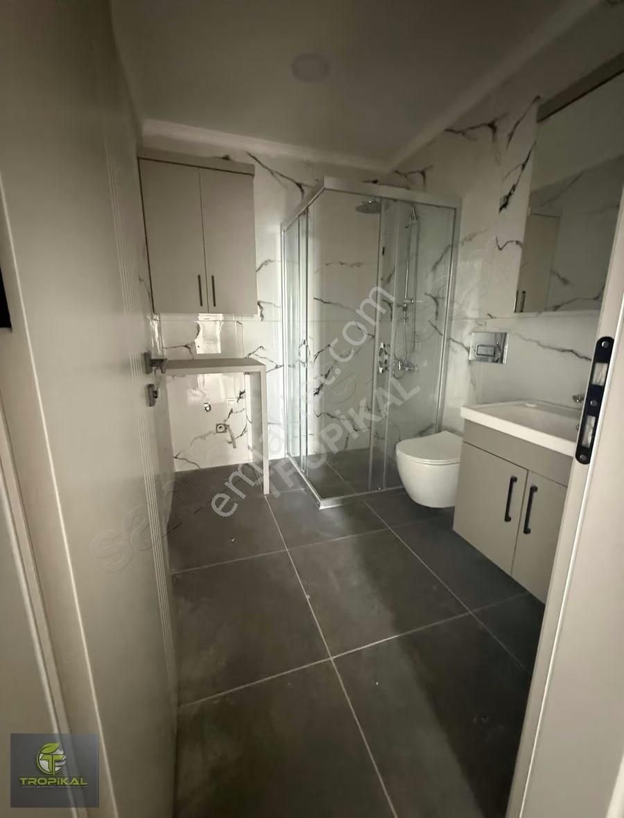 Yeniköy'de Dubleks 4+1 Havuzlu Daire - Görsel 12