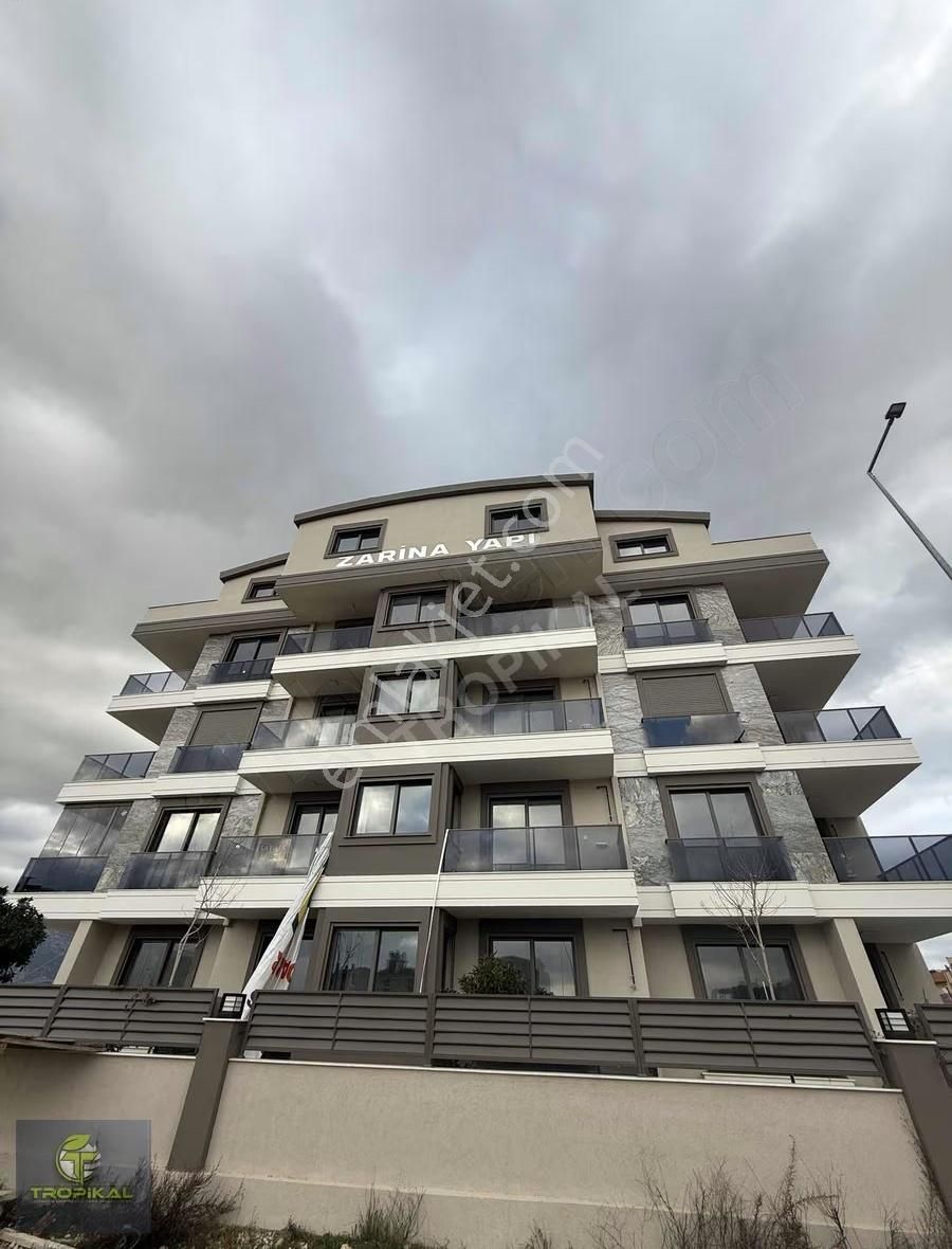 Yeniköy'de Dubleks 4+1 Havuzlu Daire - Görsel 26