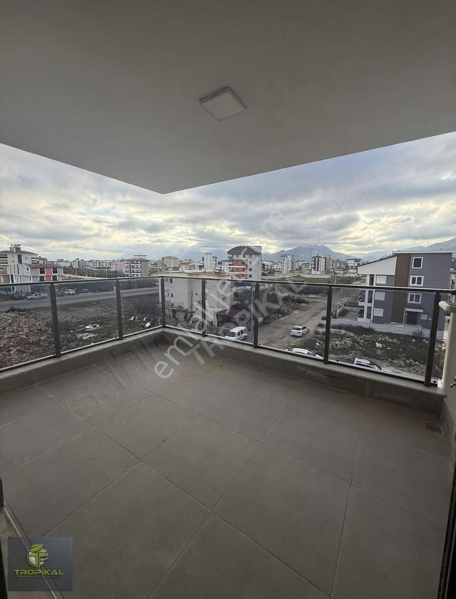 Yeniköy'de Dubleks 4+1 Havuzlu Daire - Görsel 8