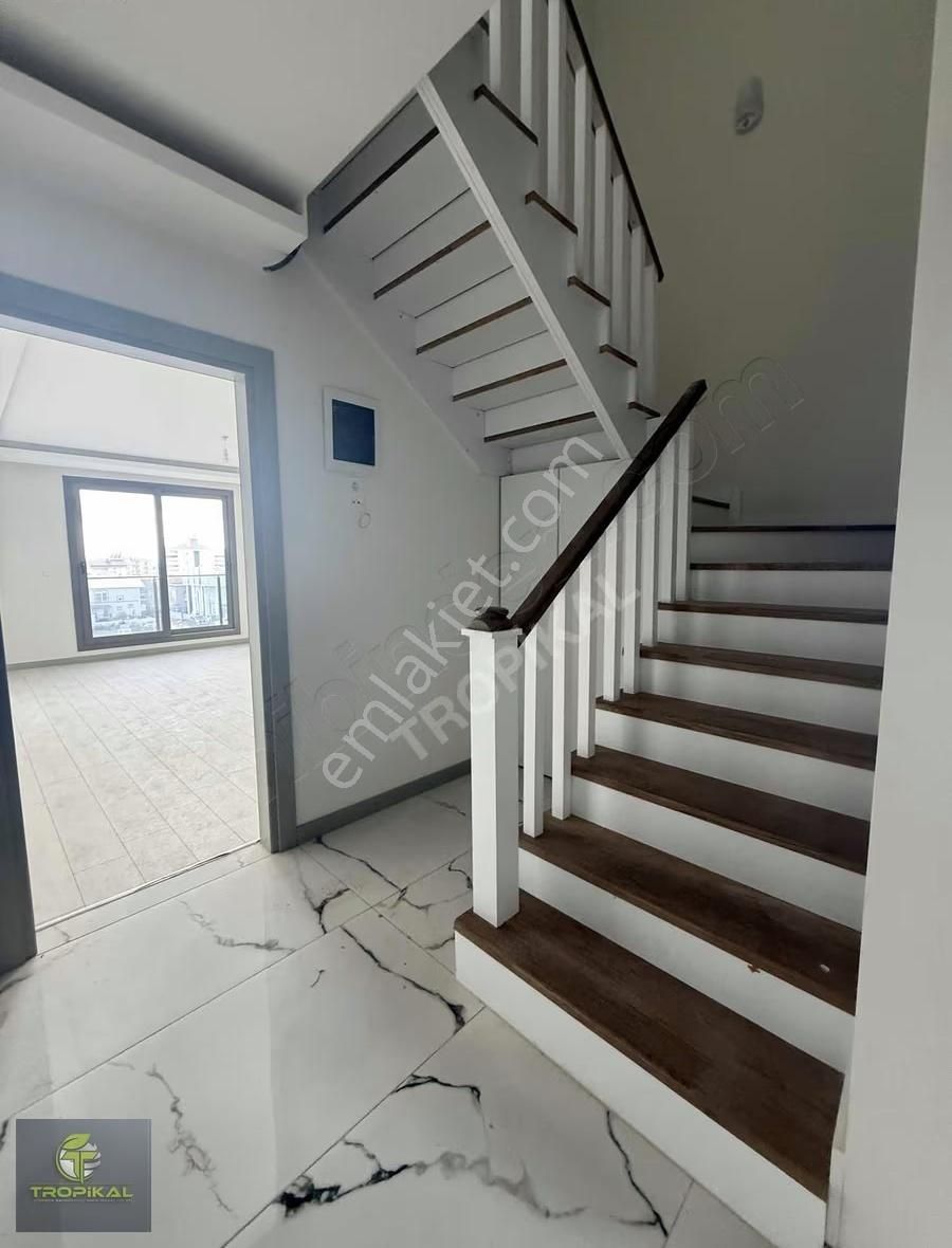 Yeniköy'de Dubleks 4+1 Havuzlu Daire - Görsel 2