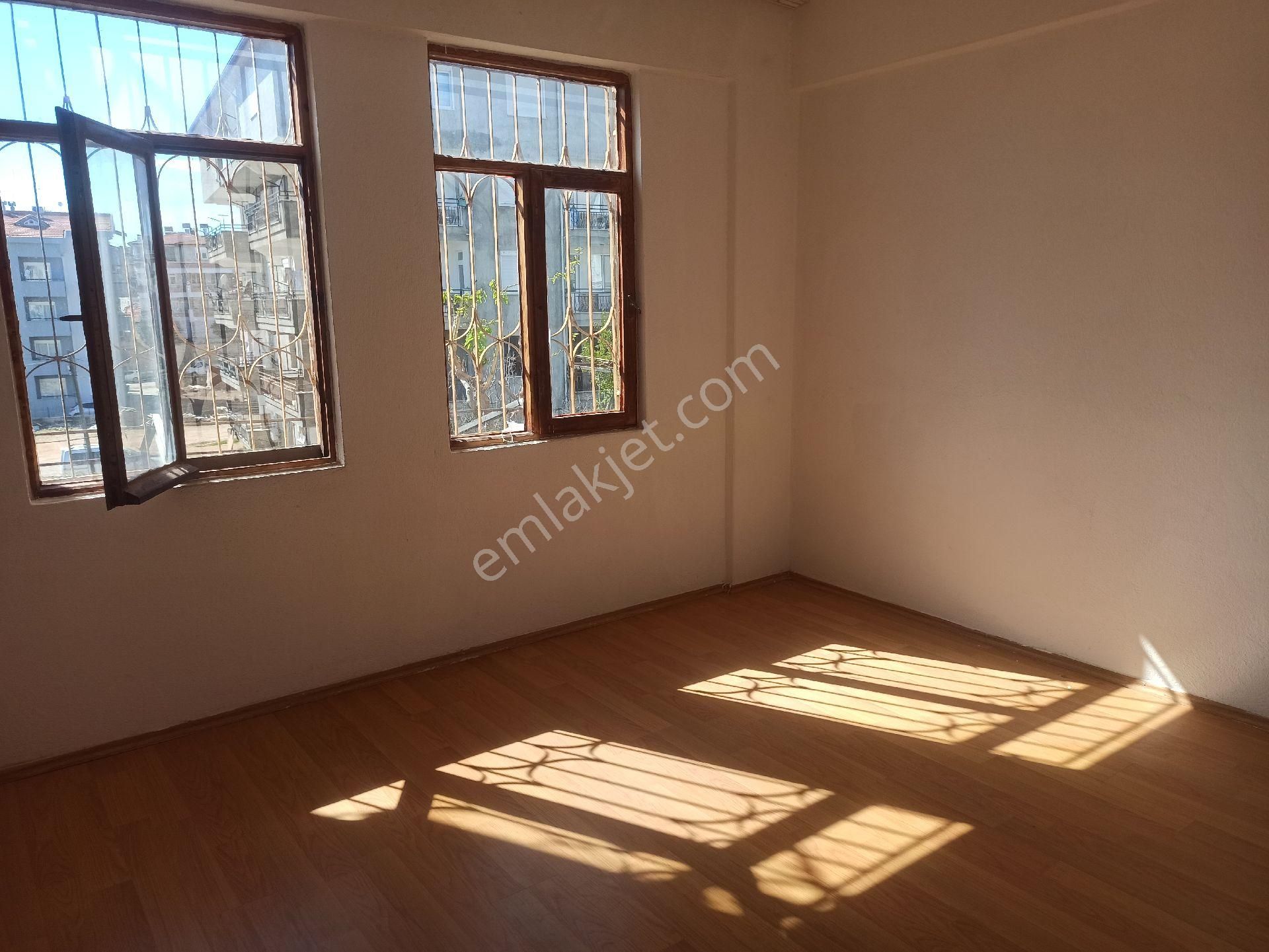 İdamax'tan Salkım Evler'de Geniş Uygun Fiyatlı Kiralık 3+1 - Görsel 13