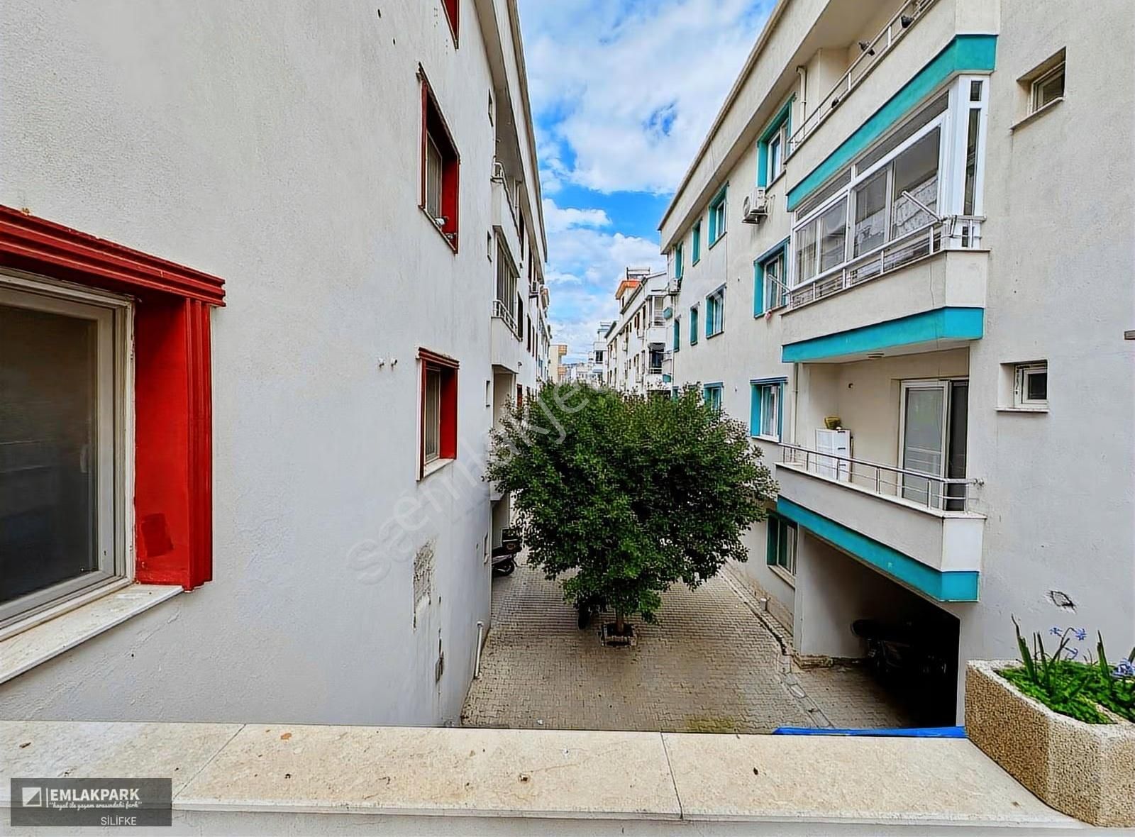 Emlakparkdan Atik Mahallesinde Kiralık Geniş 3+1 Teraslı Daire - Görsel 5