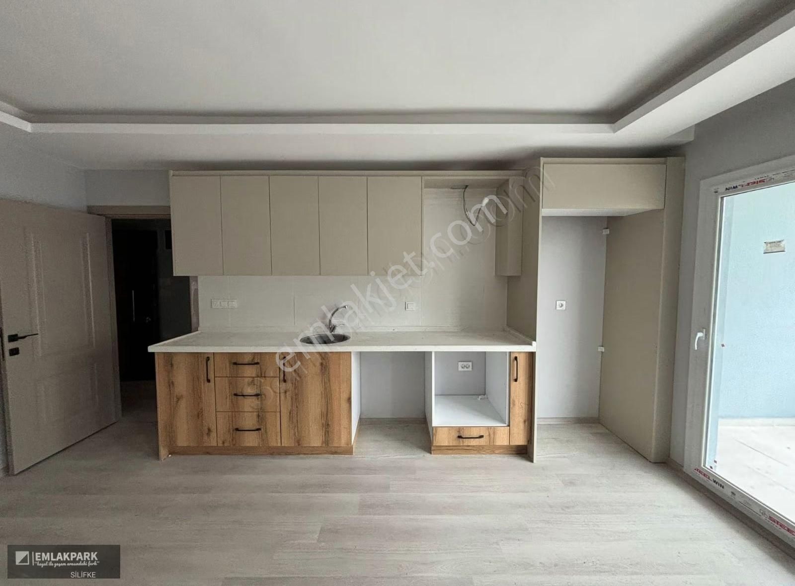 Emlakparkdan Taşucu Merkezde Sıfır 2+1 Daire - Görsel 4