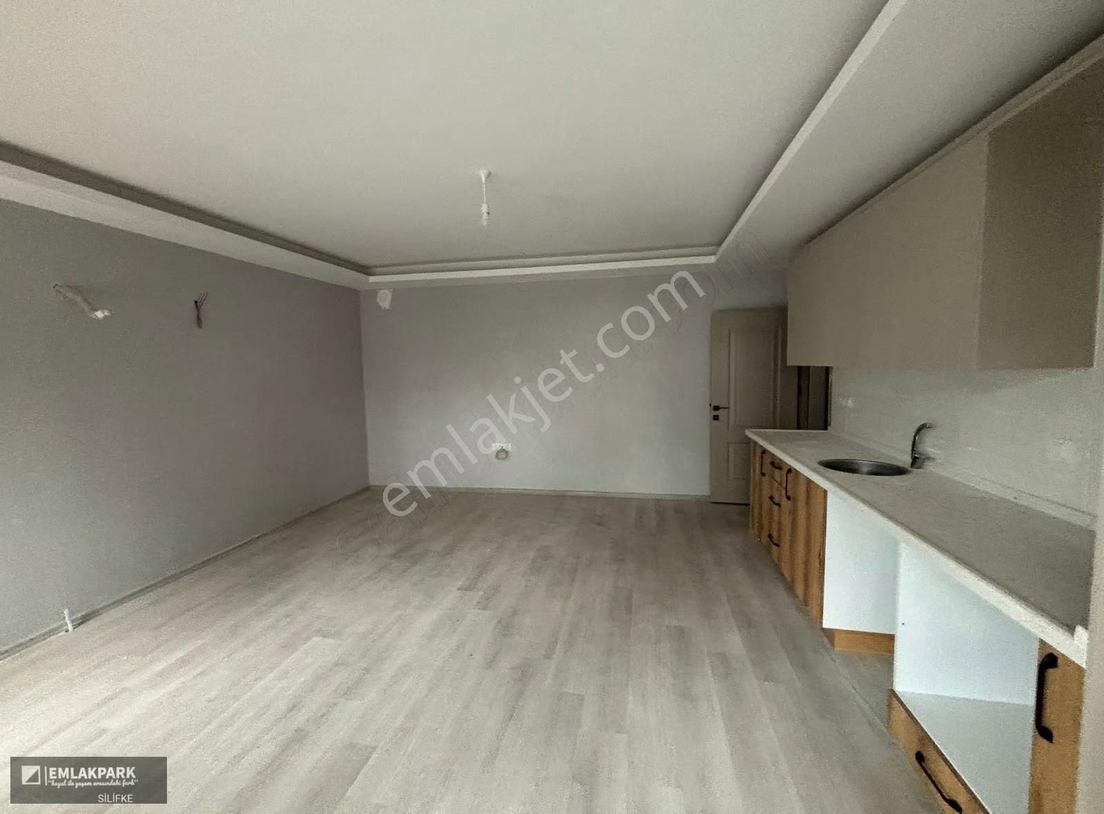 Emlakparkdan Taşucu Merkezde Sıfır 2+1 Daire - Görsel 5