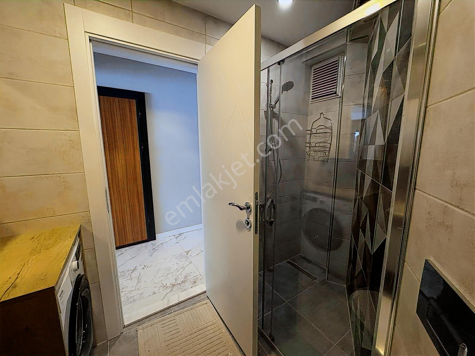 Baytaş Yalı'da Full Eşyalı Denize Sıfır Havuzlu Satılık Daire - Görsel 15