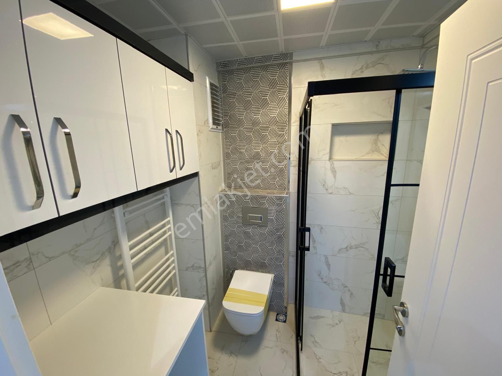 İzmir Balçova Eğitim Mah Sıfır 2+1 Asansörlü Otoparklı Balkonlu 3 Cephesi Açık Kiralık - Görsel 10