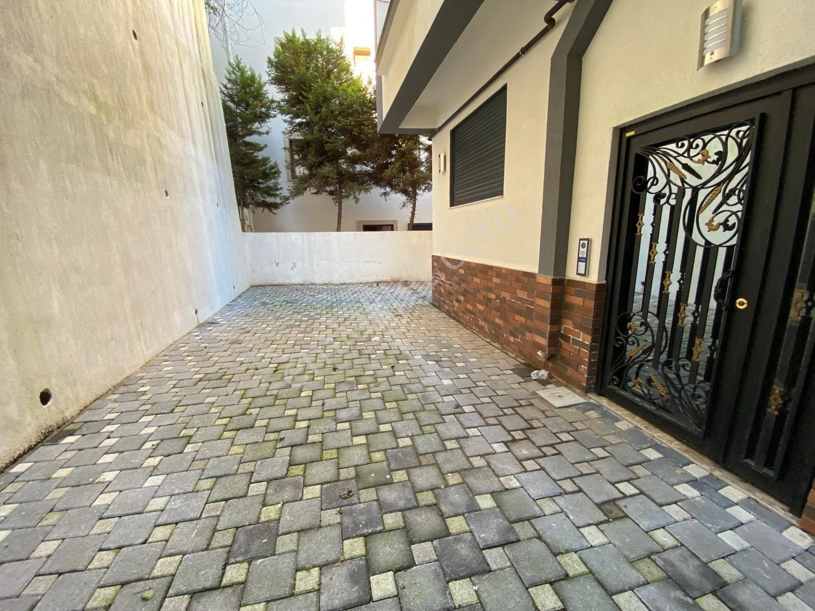 İzmir Balçova Eğitim Mah Sıfır 2+1 Asansörlü Otoparklı Balkonlu 3 Cephesi Açık Kiralık - Görsel 15