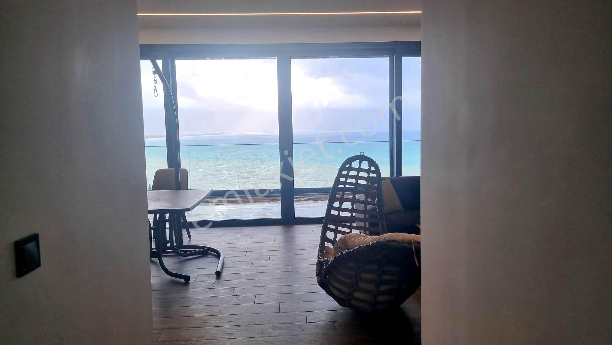 Vista Marin Sitesinde Panoramik Deniz Manzaralı Eşyalı 3+1 Daire - Görsel 7