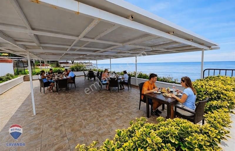 Denize Sıfır Özel Plajlı Site İçerisinde 4+1 Villa - Görsel 4