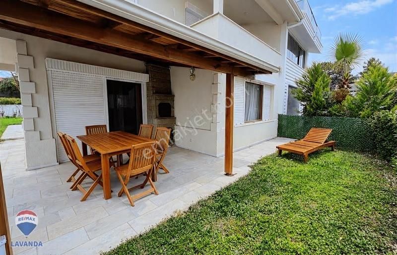 Denize Sıfır Özel Plajlı Site İçerisinde 4+1 Villa - Görsel 7