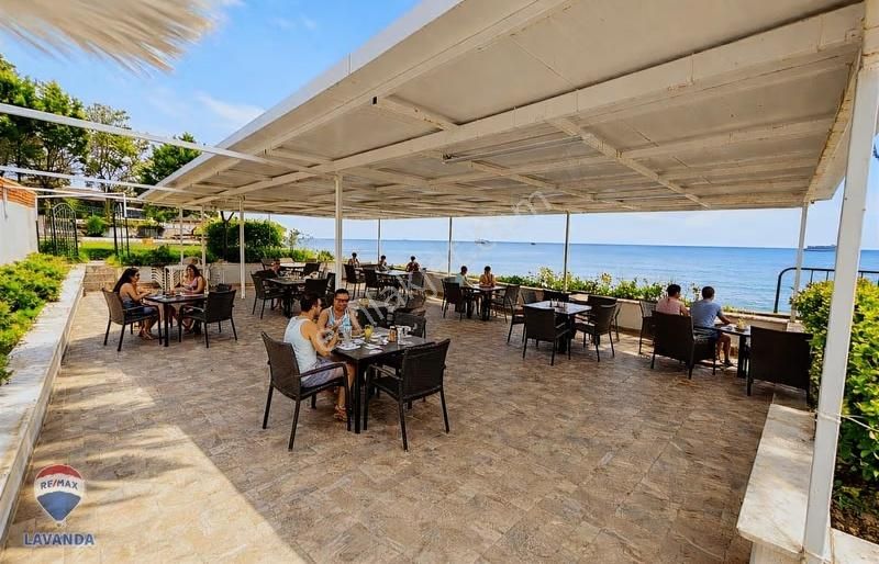 Denize Sıfır Özel Plajlı Site İçerisinde 4+1 Villa - Görsel 24