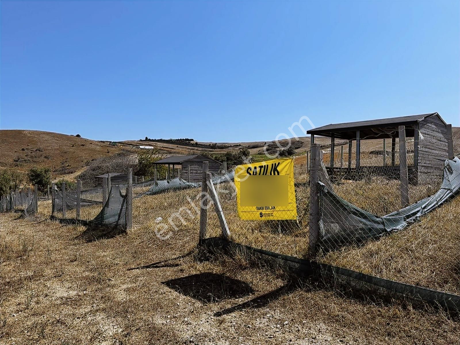 Dakik Emlaktan Muratbey Mah 303m² İçerisinde 21m² Kamelyalı Arsa