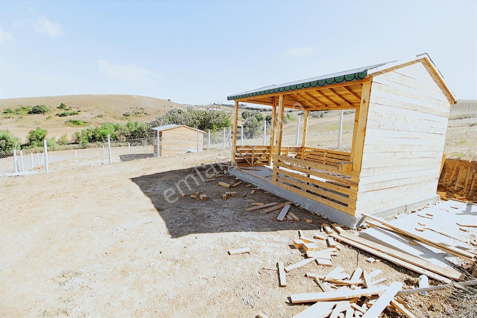 Dakik Emlaktan Muratbey Mah 303m² İçerisinde 21m² Kamelyalı Arsa - Görsel 2