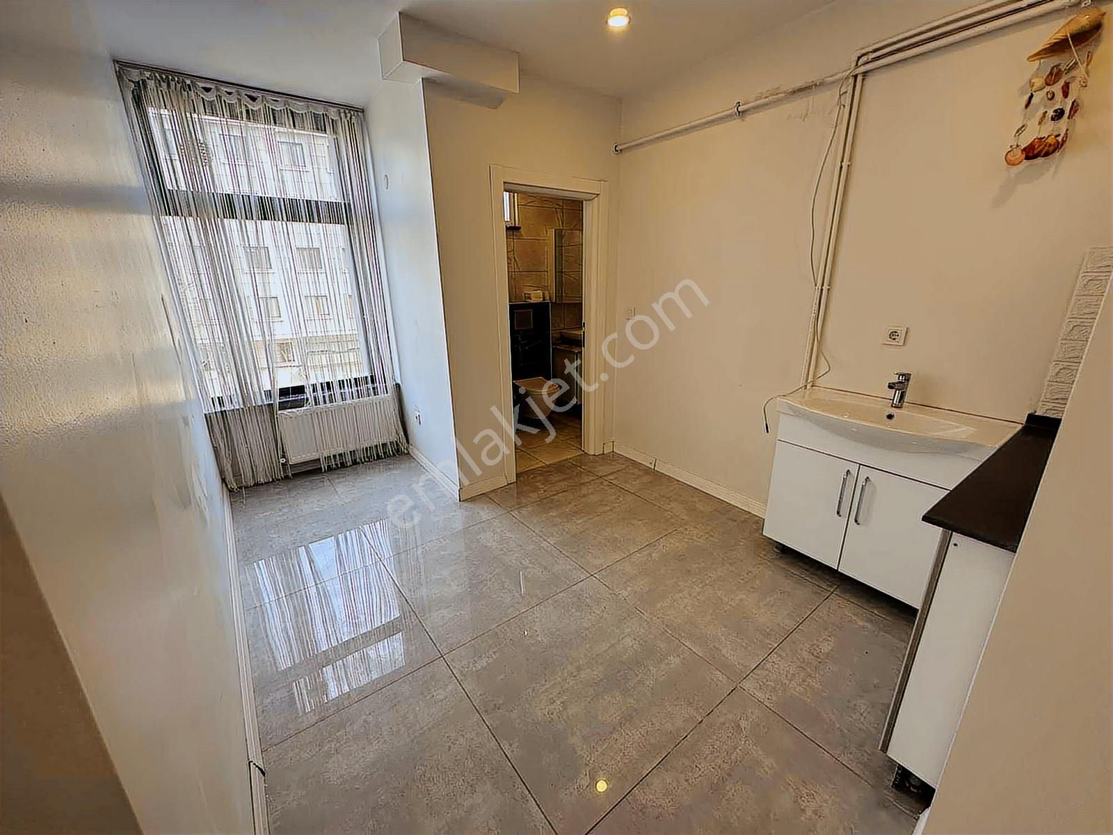 Dakik Emlaktan Devlet Hastanesi Yanında 1+1 55m² Kiralık Ofis - Görsel 2