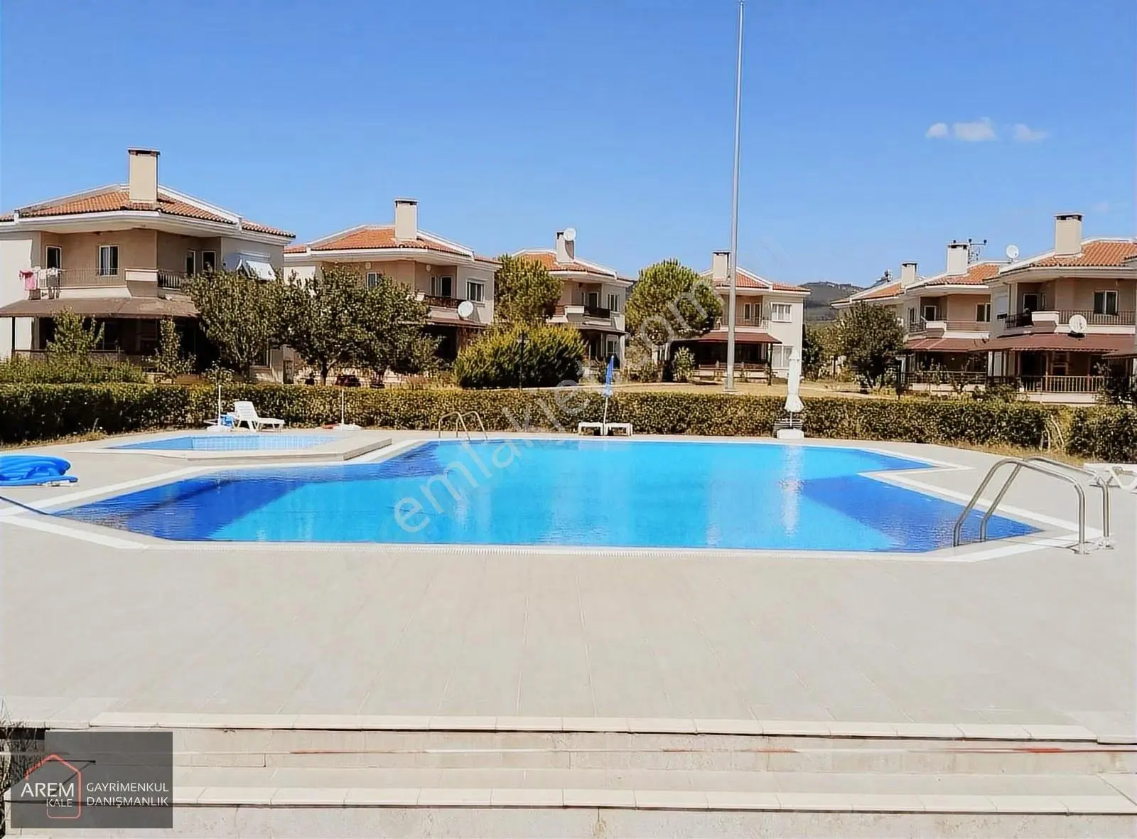Gelibolu Adilhan Köyü Saros Körfezi Manzaralı Müstakil Villa