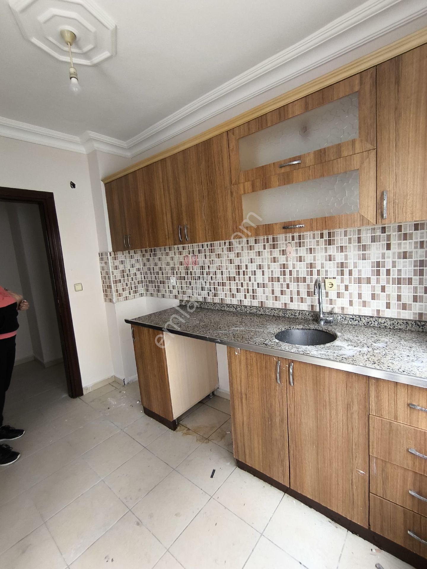 Gebizli Mahallesi 2+1 Ayrı Mutfak 2. Kat Kiralık Daire - Görsel 12