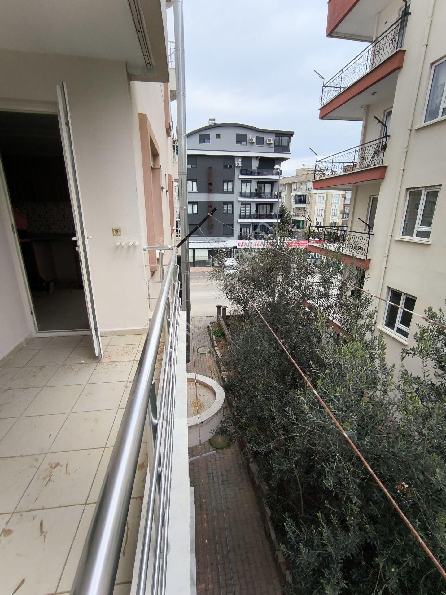 Gebizli Mahallesi 2+1 Ayrı Mutfak 2. Kat Kiralık Daire - Görsel 23