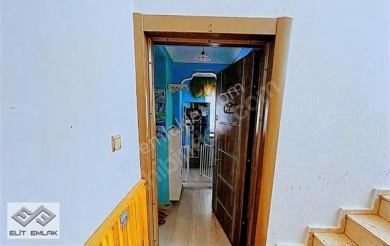 Altınoluk Yağcılar Bölgesinde Kiralık 1+1 Devamlı Kiralık Yazlık - Görsel 2