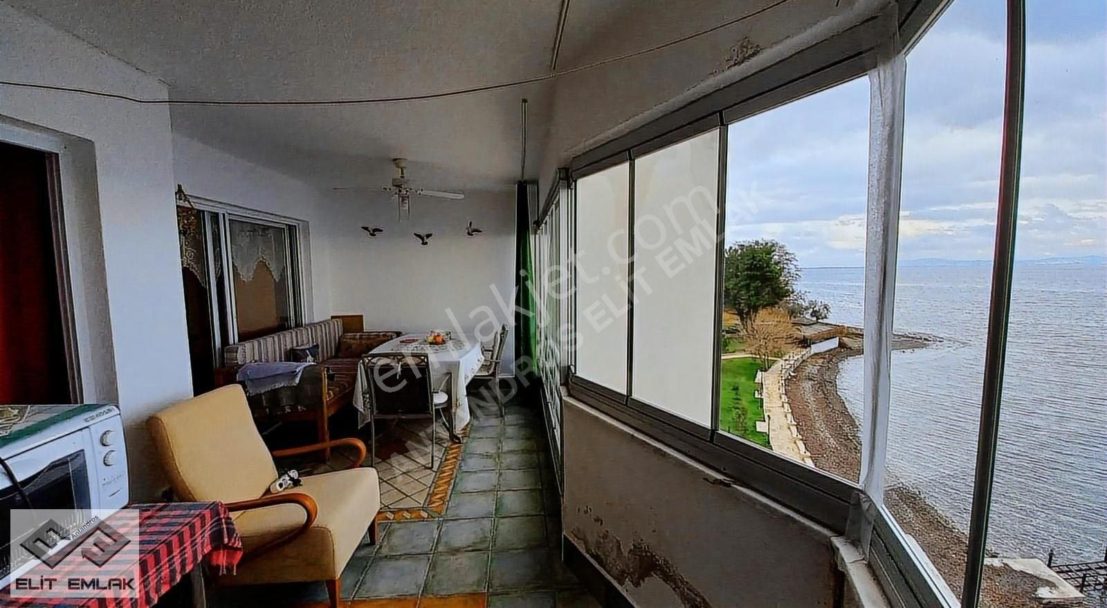 Denize Sıfır Muhteşem Konumda Satılık Daire - Görsel 28
