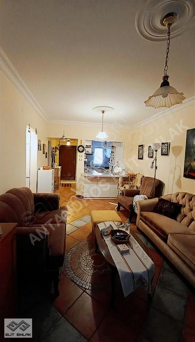 Denize Sıfır Muhteşem Konumda Satılık Daire - Görsel 3