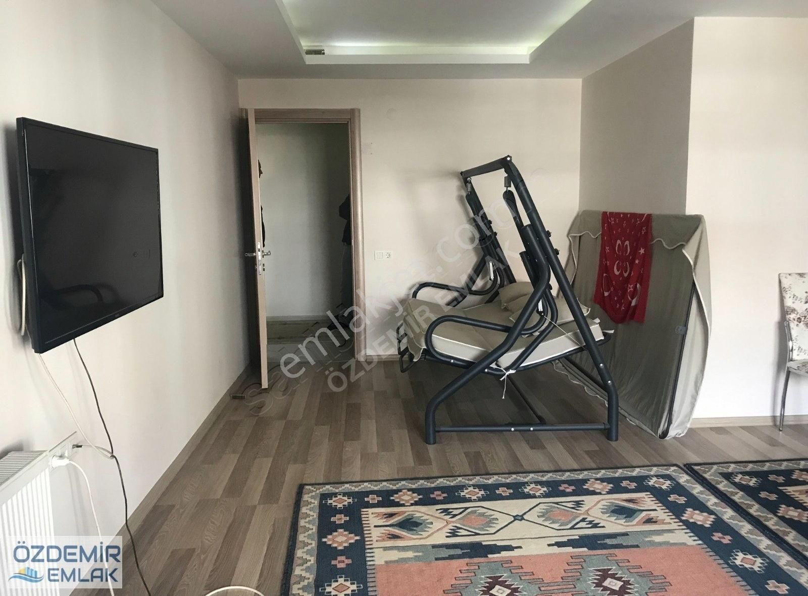 Özdemir Emlaktan Satılık Ara Kat Geniş 3+1 Daire - Görsel 15