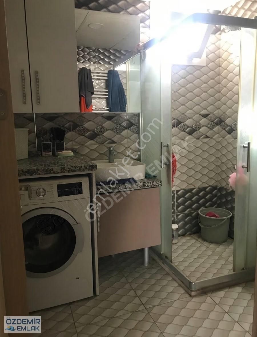 Özdemir Emlaktan Satılık Ara Kat Geniş 3+1 Daire - Görsel 14