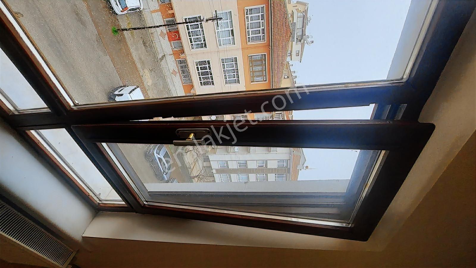 Metro Yakını 3+1 Kiralık Daire - Görsel 14