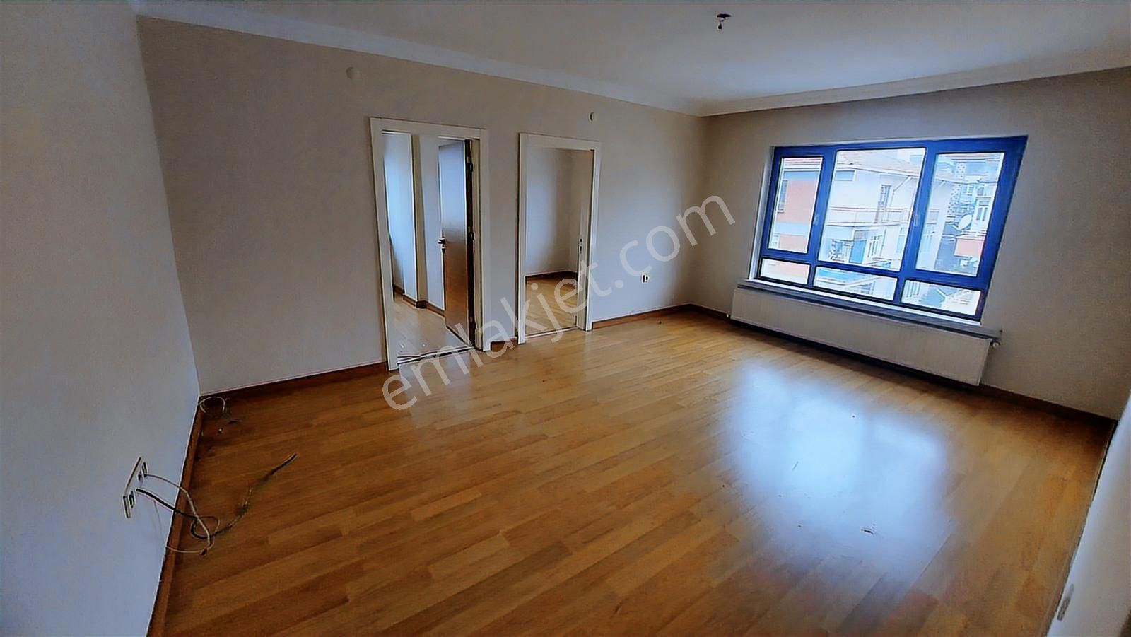 Metro Yakını 3+1 Kiralık Daire - Görsel 12