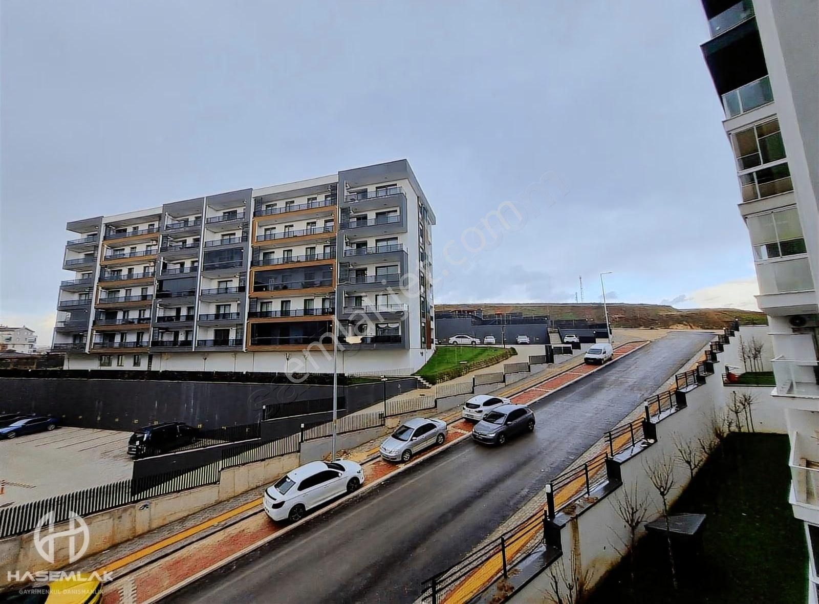 Bölge Uzmanı Has Emlak Kiralık Sıfır Arakat Daire Shu09