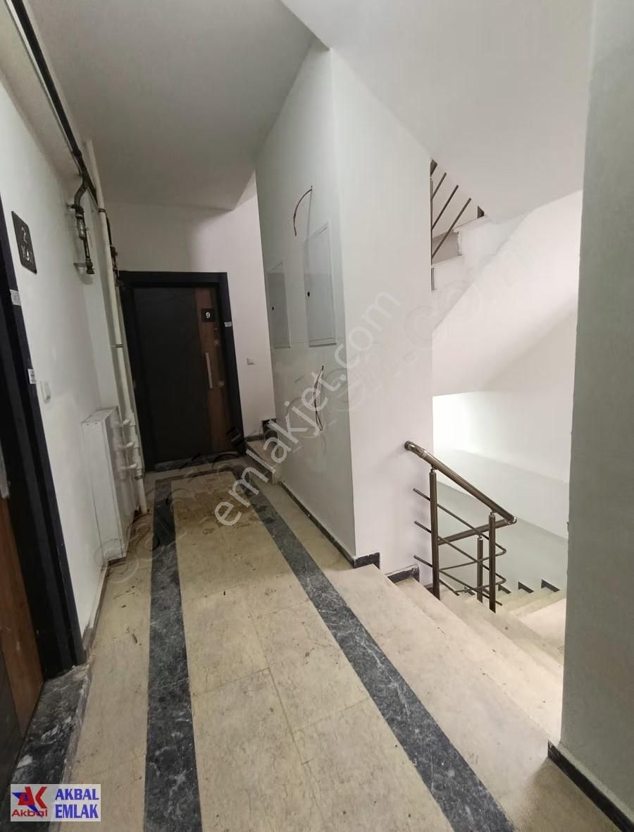 Akbal Emlak Sapanbağları Mah. 80 M2 2+1 Salon 42.000 Tl - Görsel 2