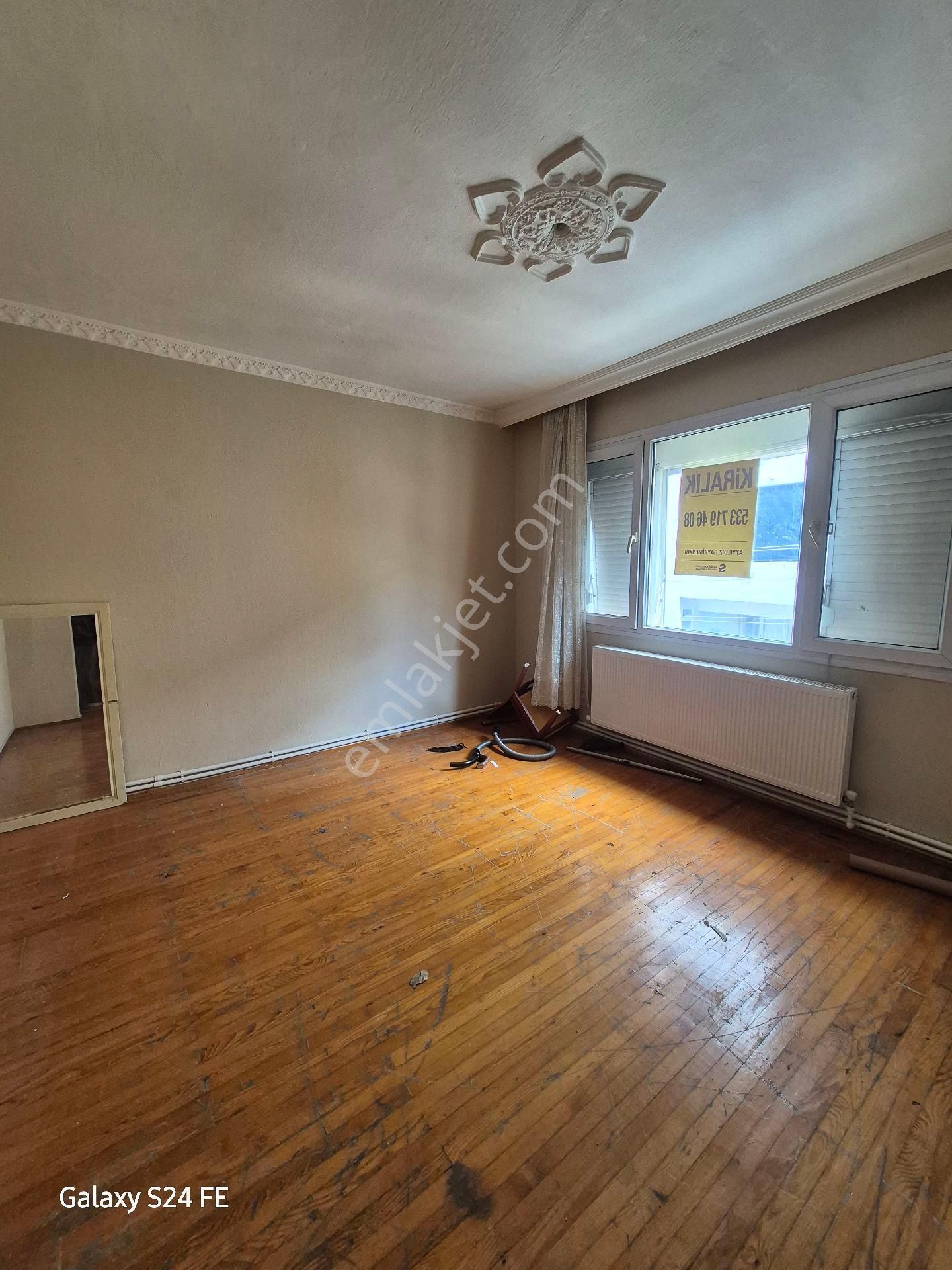 Bornova Pınarbaşında 2+1 Kiralık Daire - Görsel 17