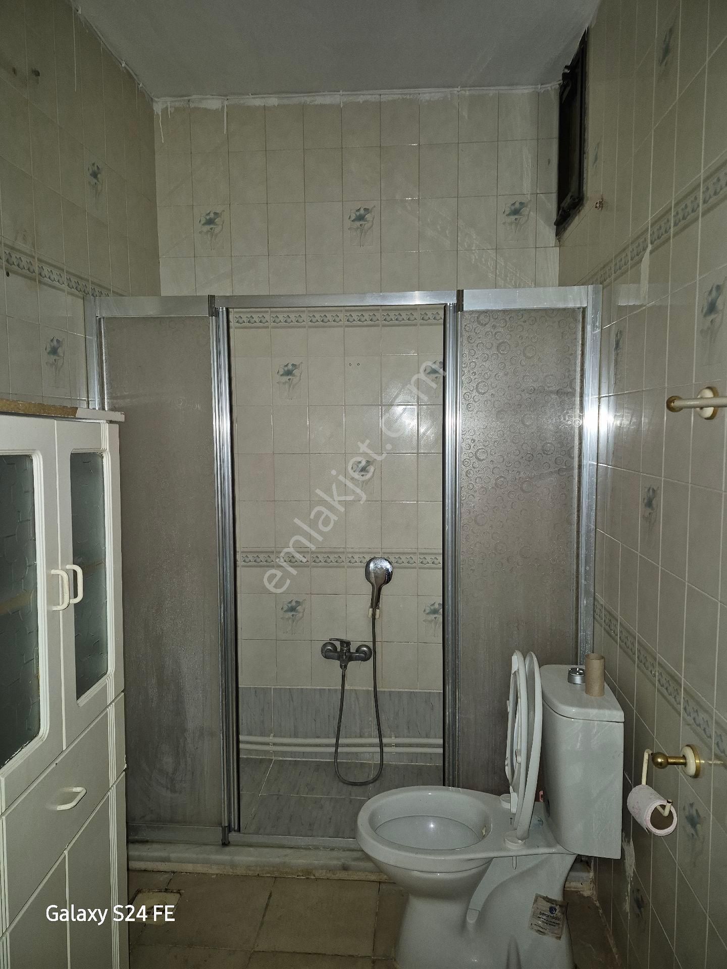 Bornova Pınarbaşında 2+1 Kiralık Daire - Görsel 13