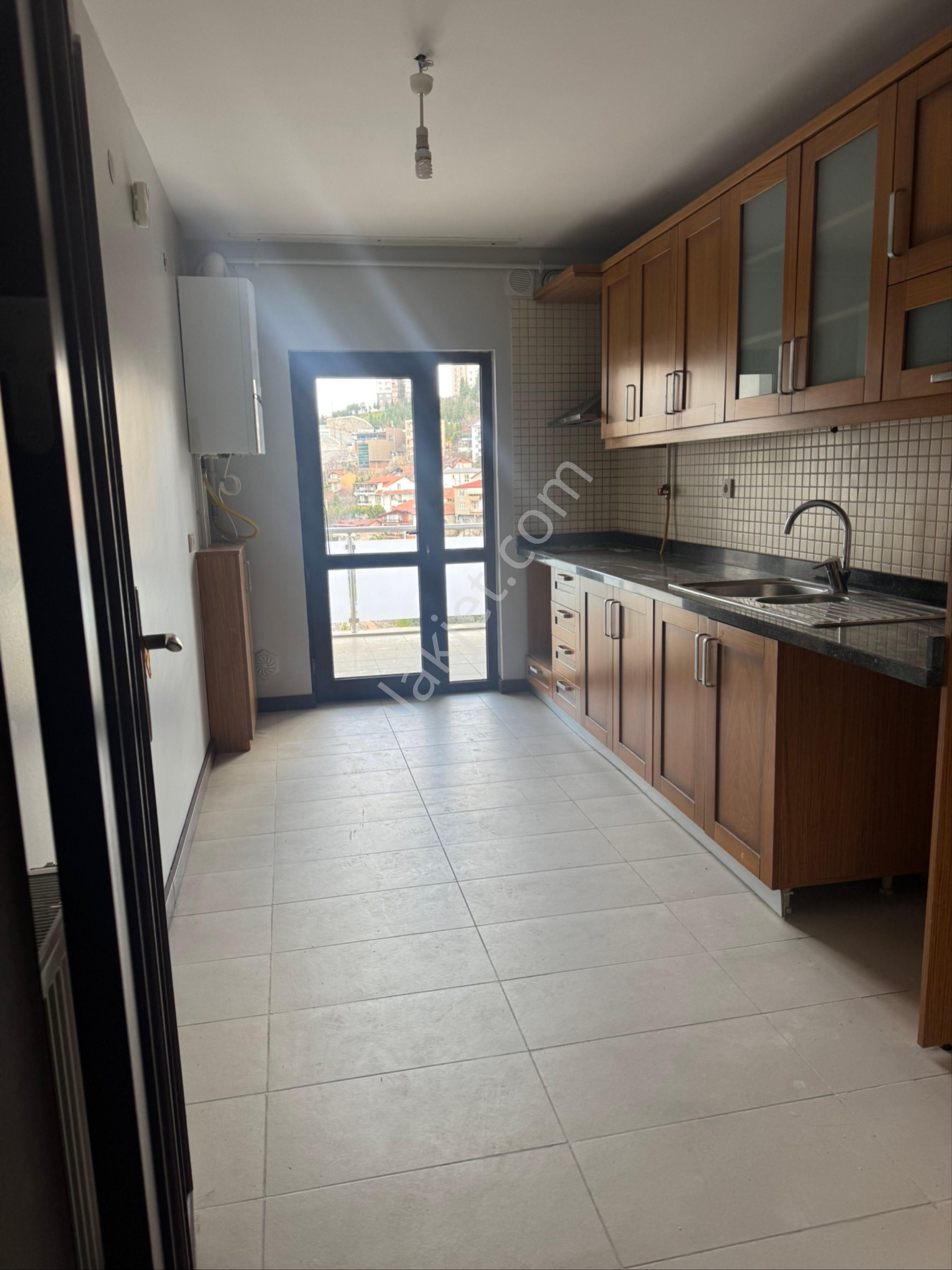 Sahibinden Site İçinde 150 M2 , 3+1 - Görsel 18
