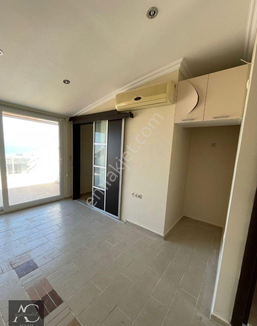Merkezı Konum-panaromık Denız Manzarası-olimpik Havuz-peyzaj-otopark-market-3+2 Çatı Dublex - Görsel 26