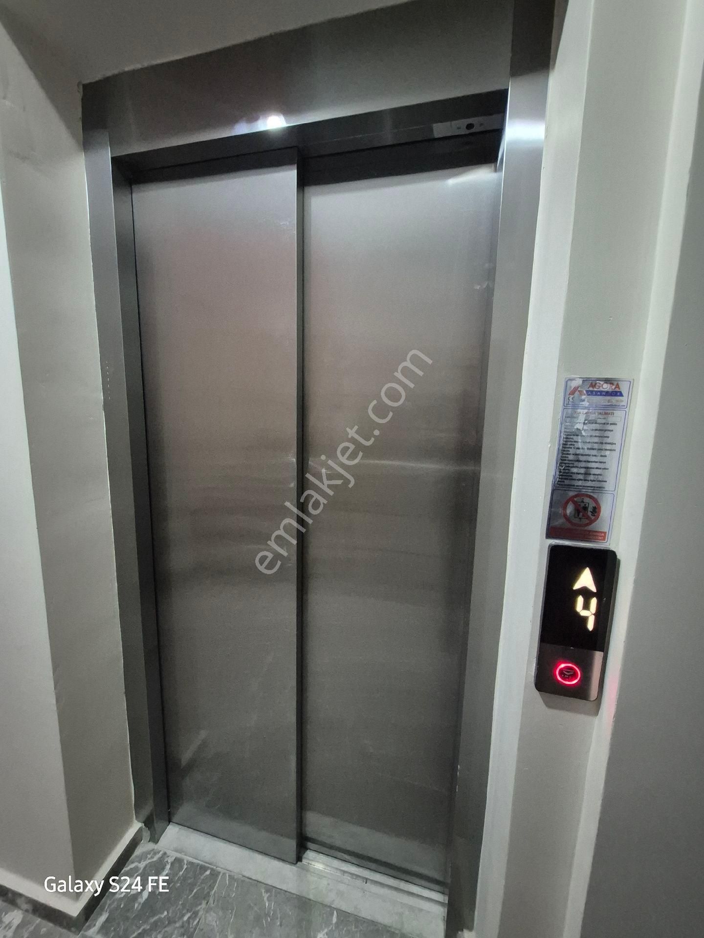 Bornova Doğanlar Da 3+1 Satılık Lüks Daire - Görsel 12