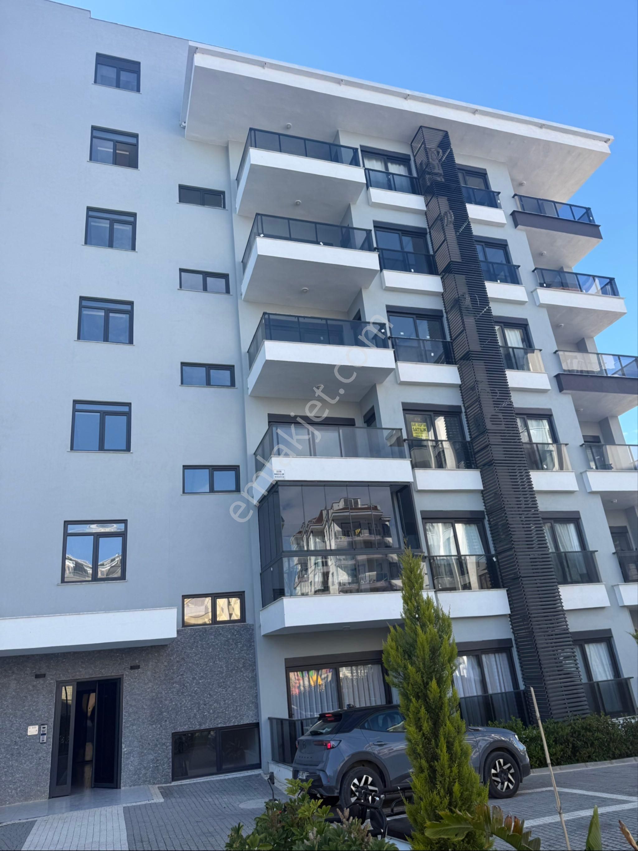 Avsallar Da Lüks 1+1 Satılık