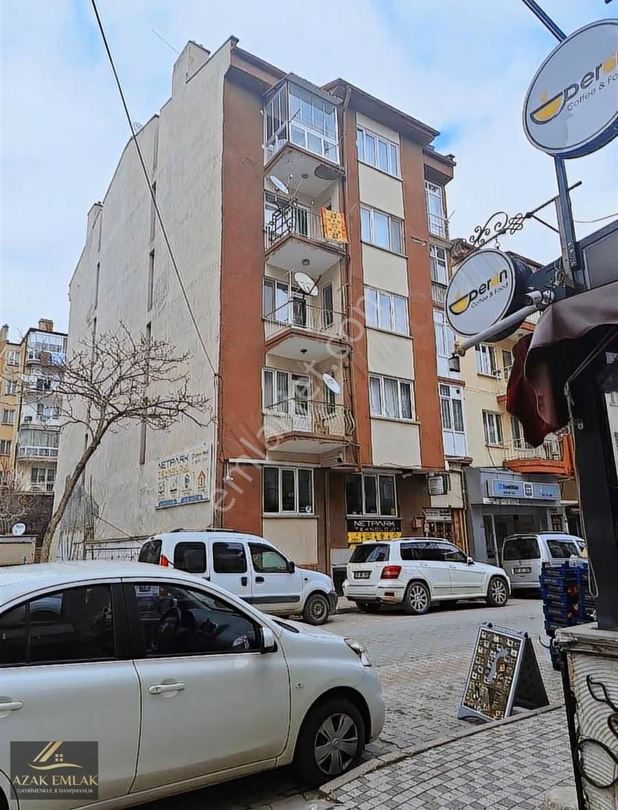 Cumhuriyet Mahallesinde Fırsat Daire