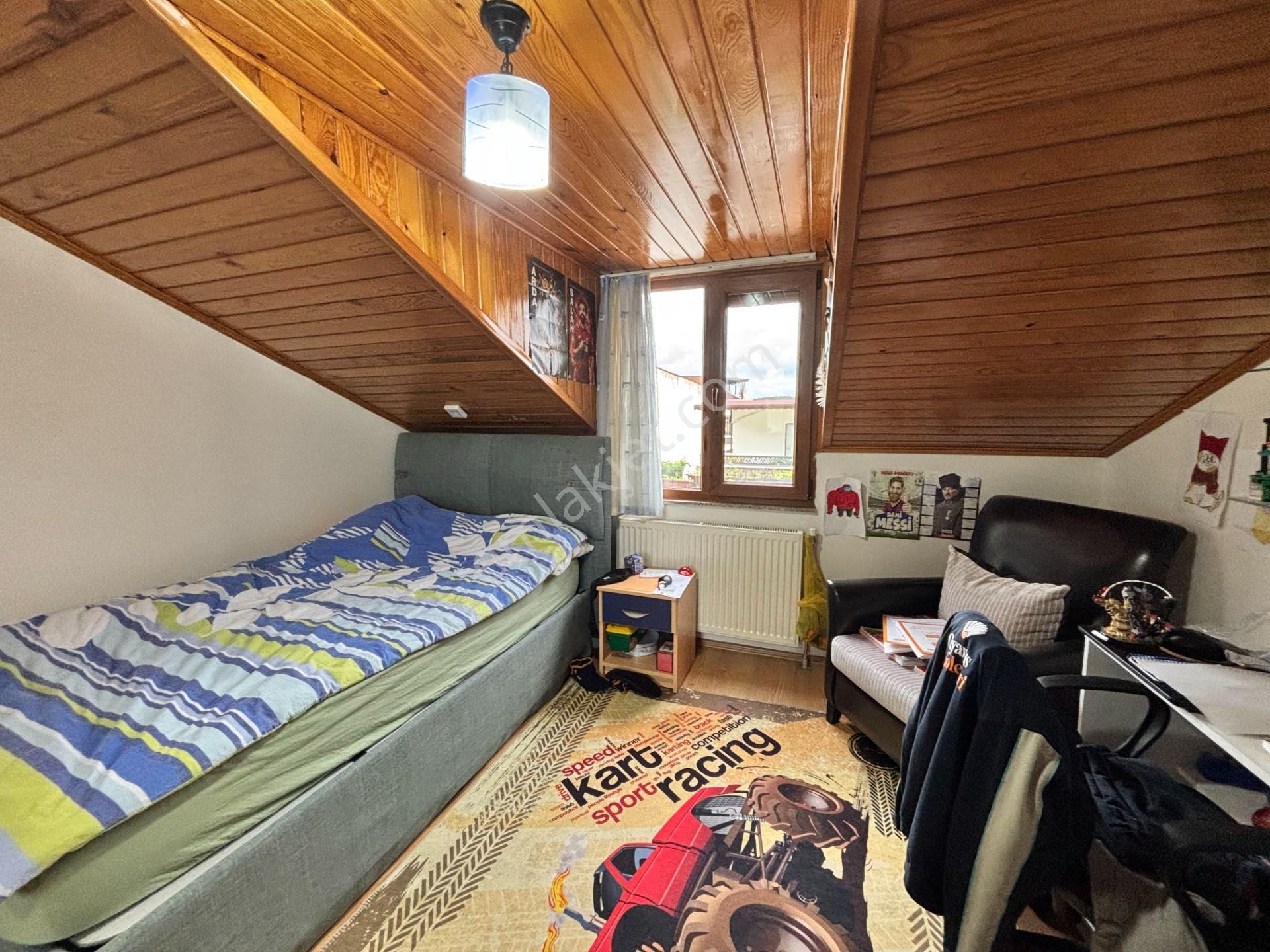 Çekmeköy Merkez Mh. 5+2 Satılık Dubleks Daire Bağımsız Girişli - Görsel 32