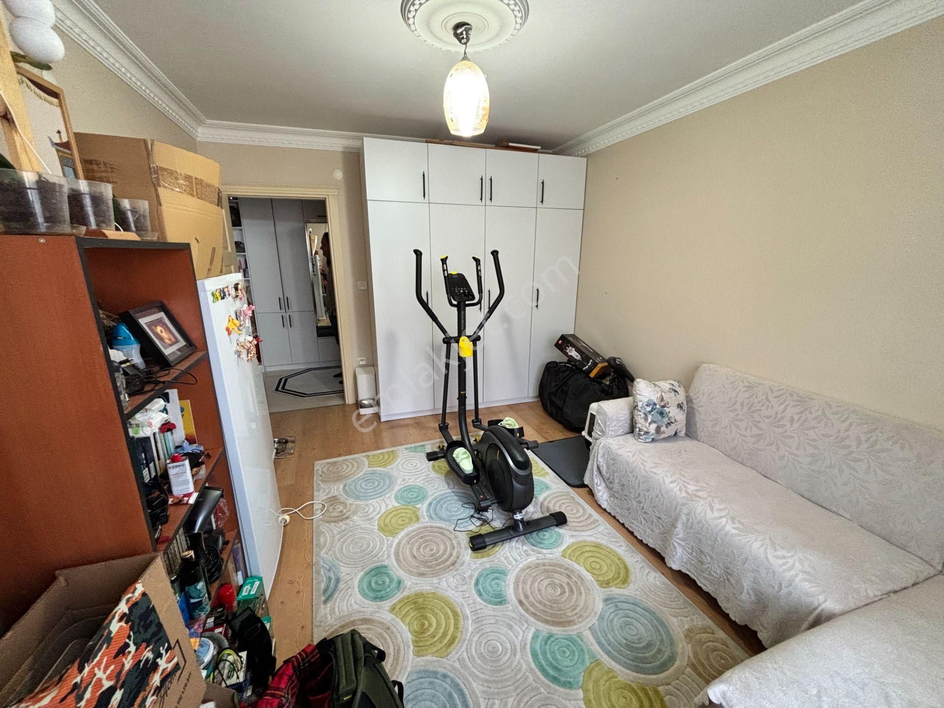 Çekmeköy Merkez Mh. 5+2 Satılık Dubleks Daire Bağımsız Girişli - Görsel 16