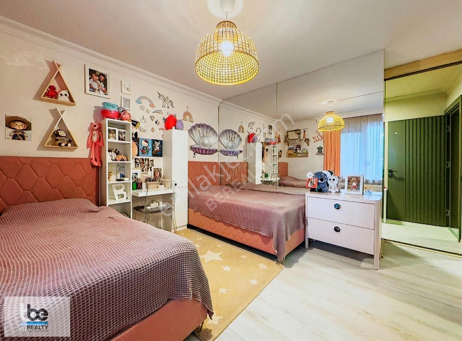 Eski Larada Denize Sıfır Seçkin Sitede 4+1 Özel Bahçe Dubleksi - Görsel 19