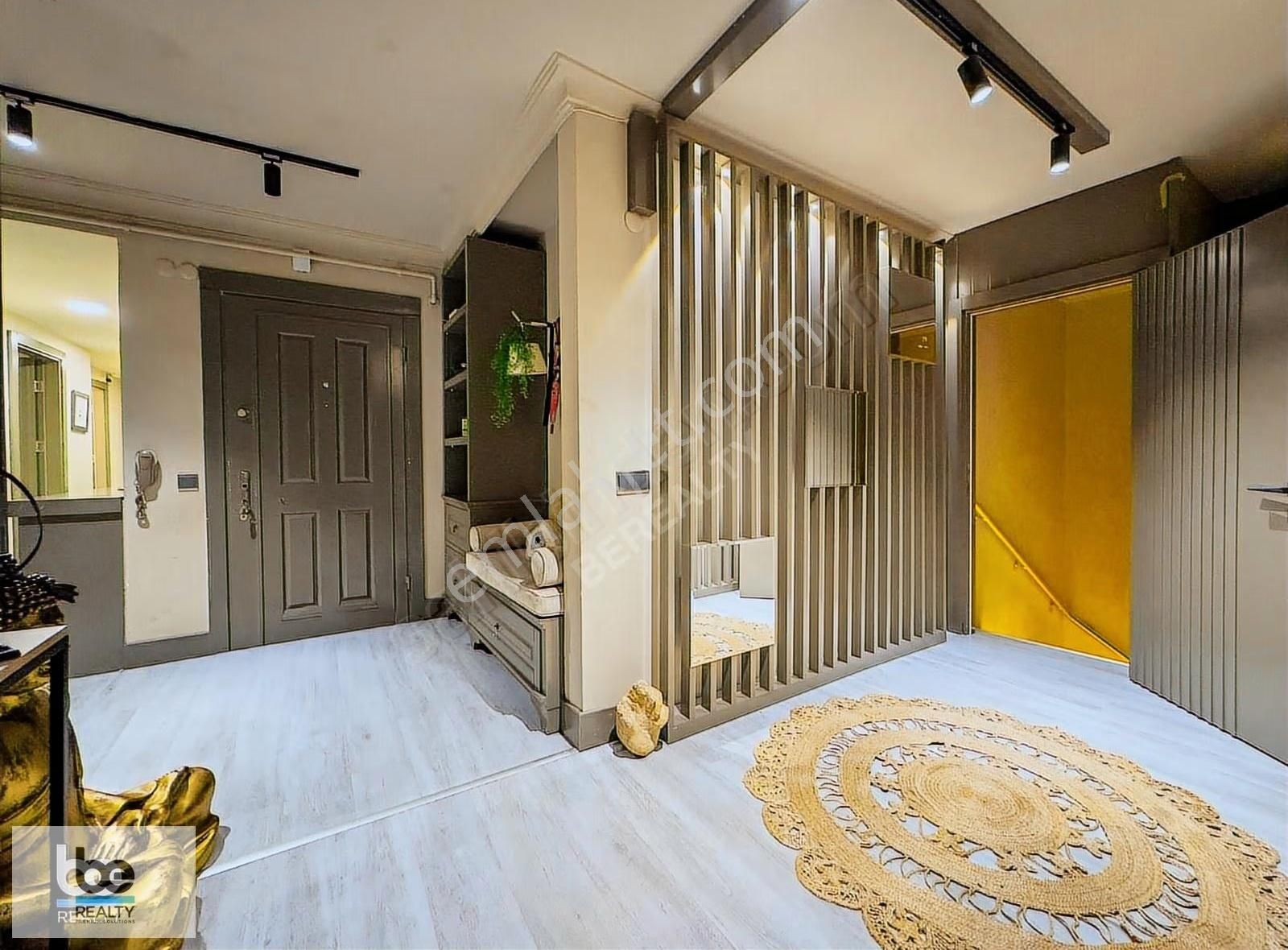 Eski Larada Denize Sıfır Seçkin Sitede 4+1 Özel Bahçe Dubleksi - Görsel 30