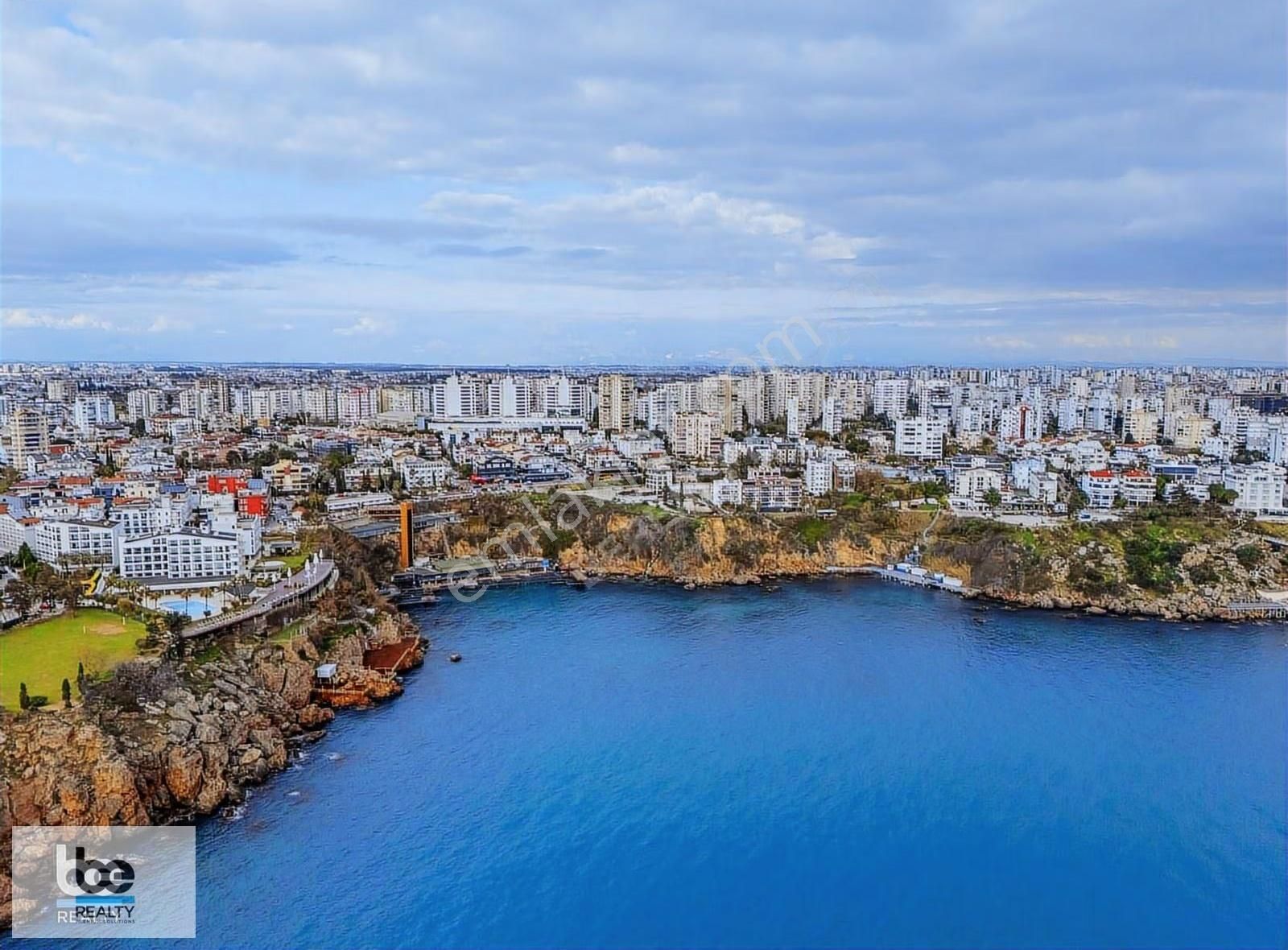 Eski Larada Denize Sıfır Seçkin Sitede 4+1 Özel Bahçe Dubleksi - Görsel 18