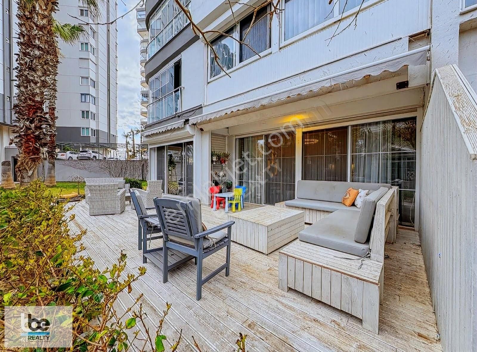 Eski Larada Denize Sıfır Seçkin Sitede 4+1 Özel Bahçe Dubleksi - Görsel 11