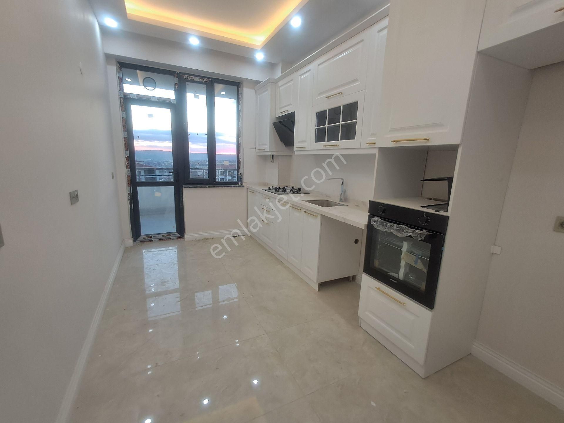 Ekşioğlu'ndan Tekirdağ Süleymanpaşa Atatürk Mahallesi Satılık 3+1 Daire - Görsel 5