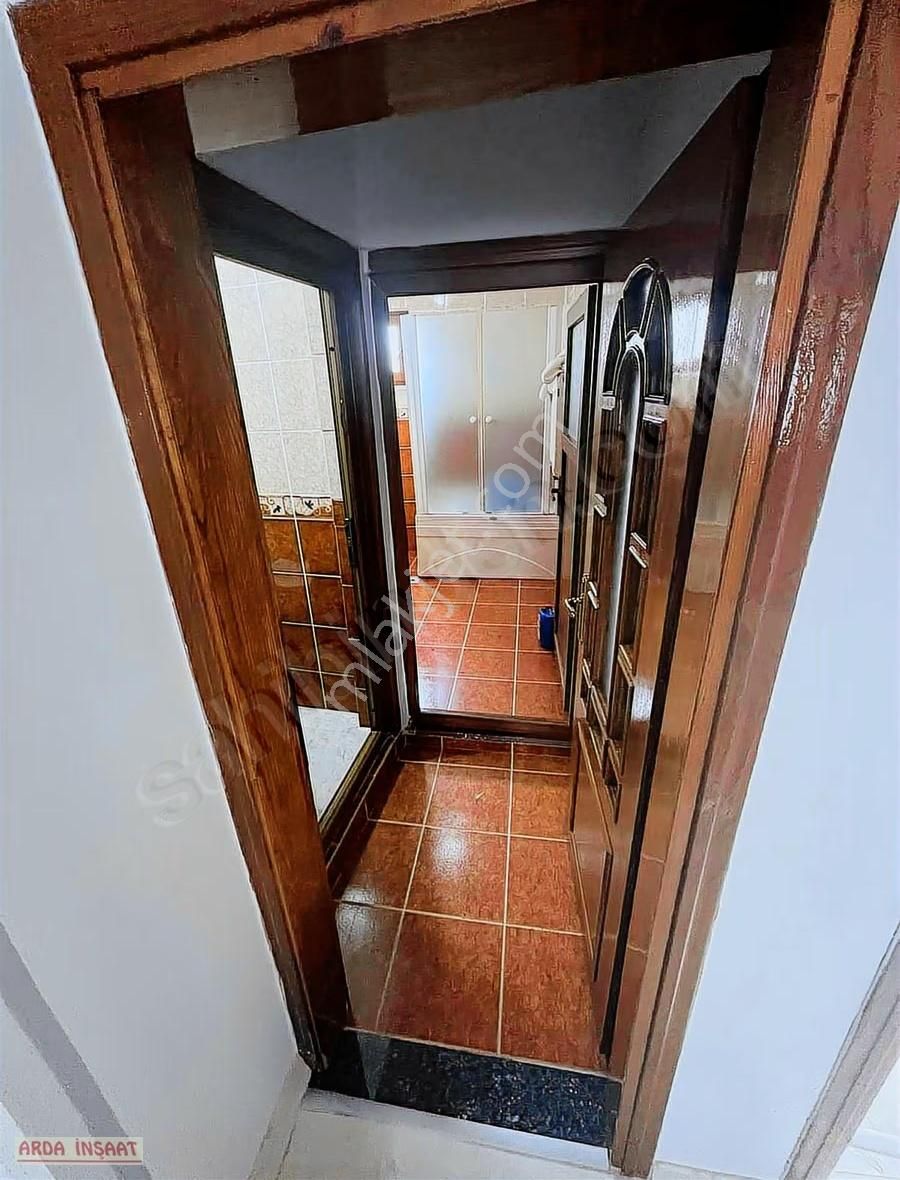 Sultançiftliği Mahallesi Tramvay Dibi Lüks Çatı Katı 170 M2 - Görsel 7