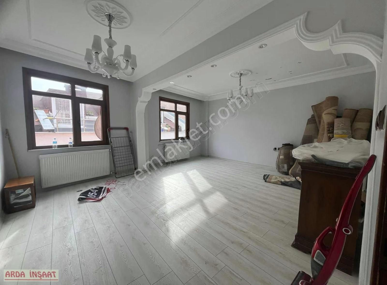 Sultançiftliği Mahallesi Tramvay Dibi Lüks Çatı Katı 170 M2 - Görsel 23