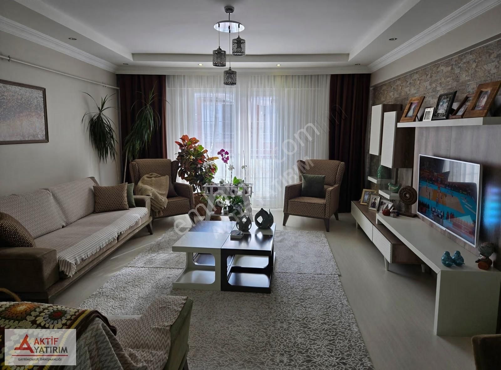 Kandıra Çarşı'da 4+1 155 M2 Net Satılık Çatı Dubleks Daire - Görsel 8
